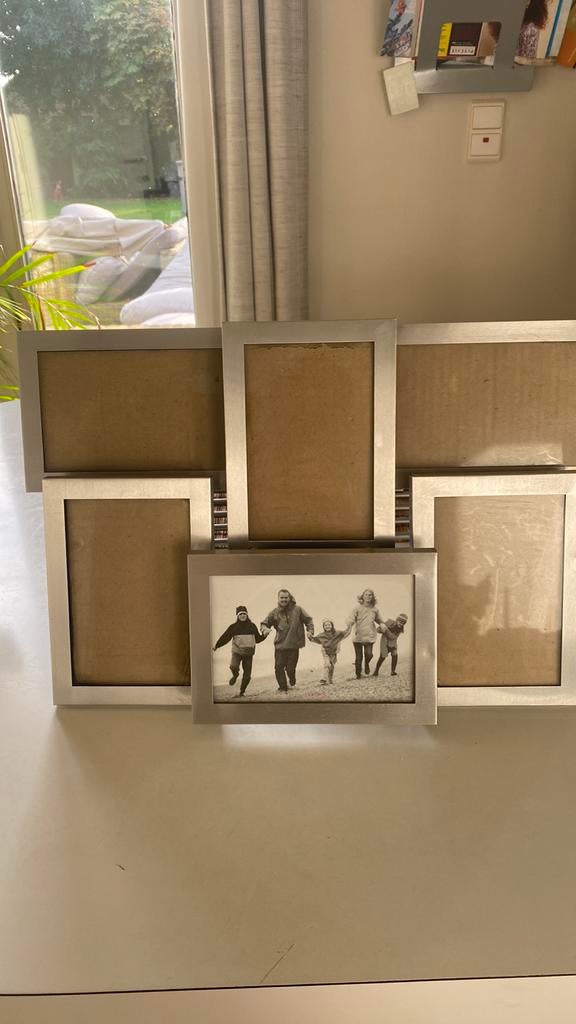 Fotokader voor 6 foto’s. Inoxkleur., Ophalen of Verzenden, Zo goed als nieuw