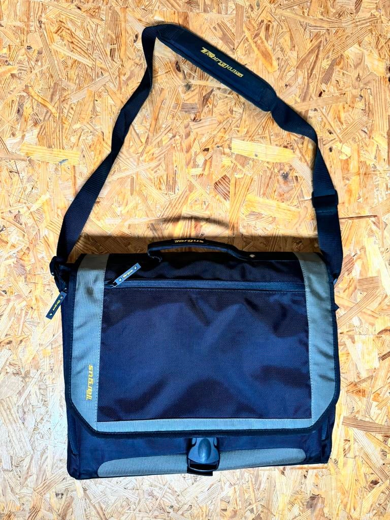 Grote nieuwe laptoptas, Ophalen, Nieuw