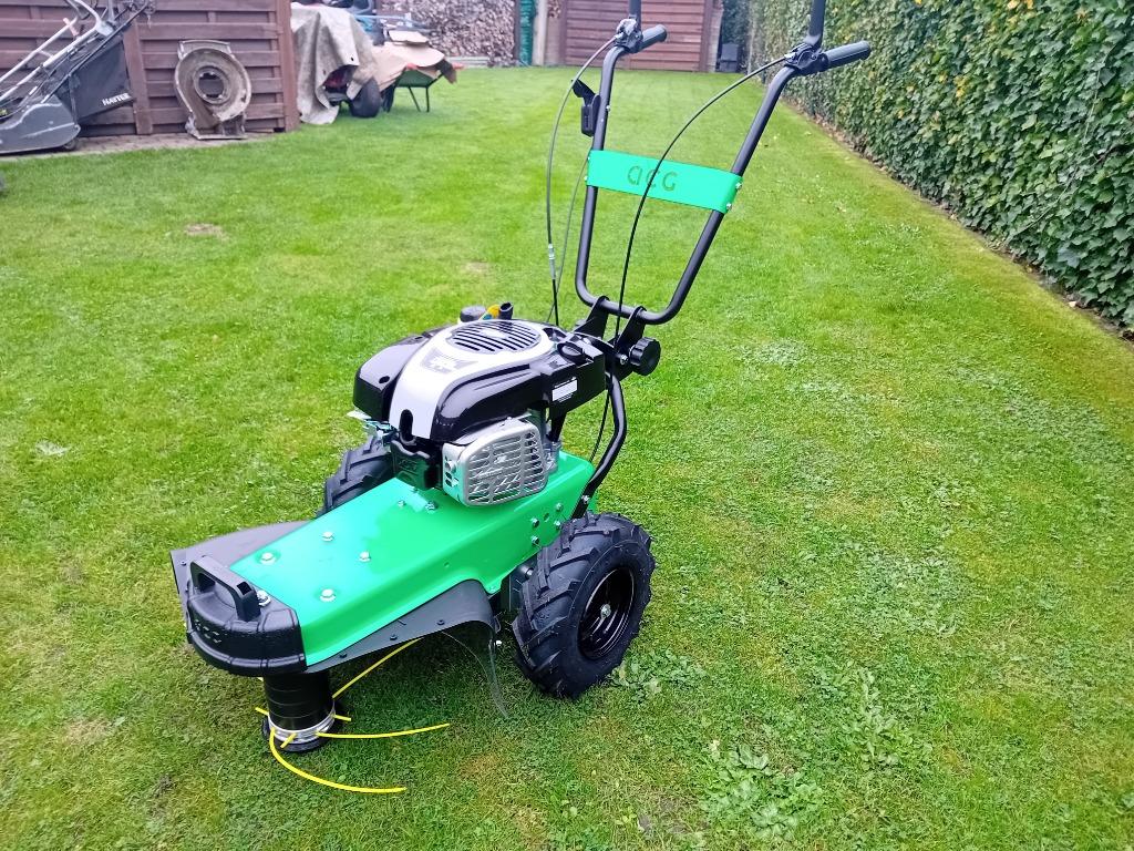 Ruwterreinmaaier/ bosmaaier op wielen, Tuin en Terras, Bosmaaiers, Ophalen, Nieuw, Benzine