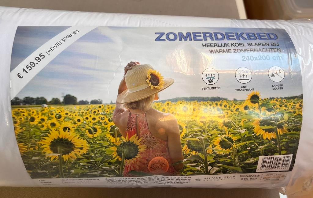 Zomerdekbed. Nieuw. 240 x 200, Ophalen, Zo goed als nieuw