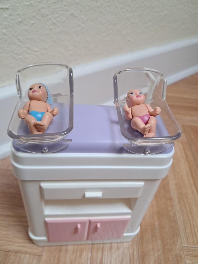 Barbie Mattel tweeling 2002, Kinderen en Baby's, Ophalen of Verzenden, Gebruikt, Barbie