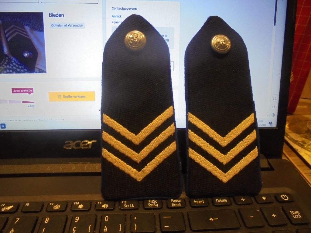 hoofdbrigadier epauletten verzamelobject, Enlèvement ou Envoi, Gendarmerie, Emblème ou Badge