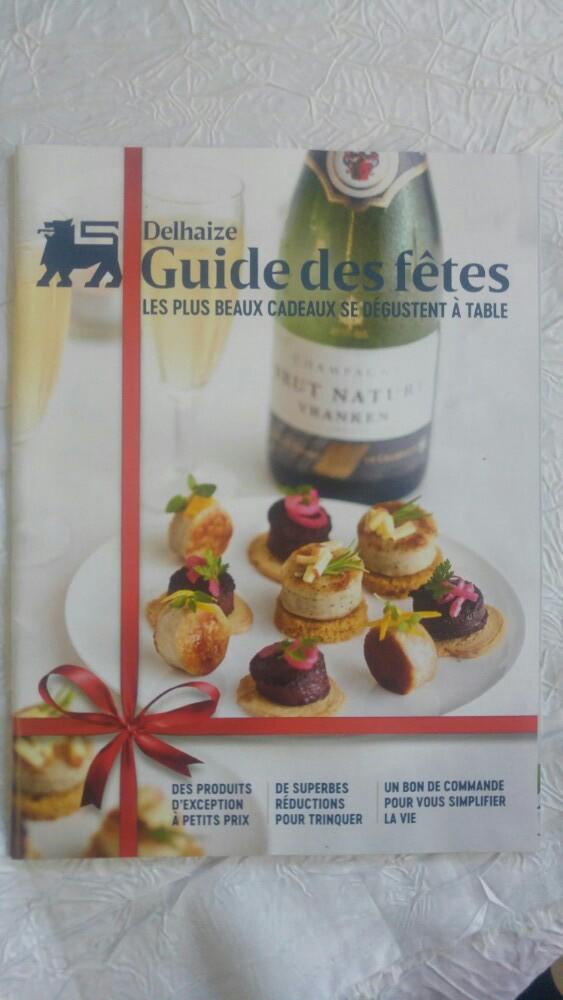 Revue pub delhaize noel 2023 fetes, Enlèvement ou Envoi, Comme neuf