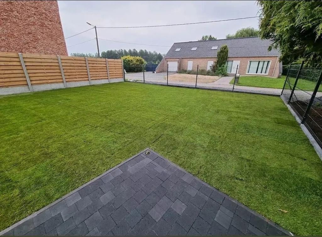 Jardinier Pro –‍ Pose de Gazon, Clôtures, Terrasses &, Enlèvement ou Envoi