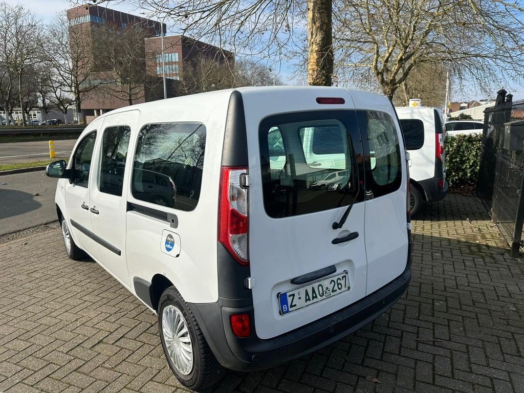 REANULT KANGOO L2 2021, Auto's, Voorwielaandrijving, Stof, Euro 6, 4 cilinders