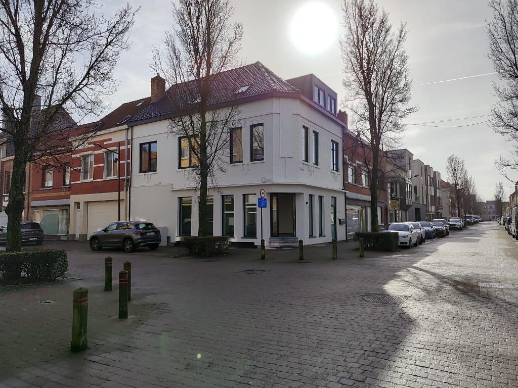 winkel ruimte, Immo, Huizen te huur, Oostende, Hoekwoning, Direct bij eigenaar