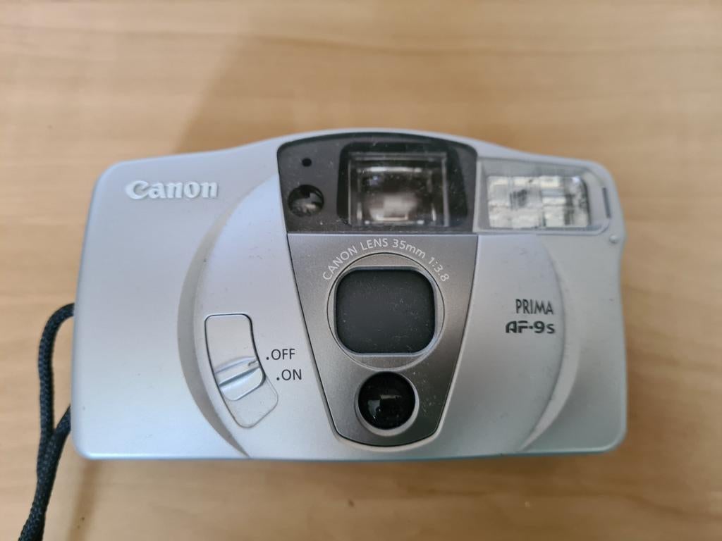 Canon 9 S,35 mm lens Prima, Audio, Tv en Foto, Fotocamera's Analoog, Ophalen of Verzenden, Zo goed als nieuw, Canon