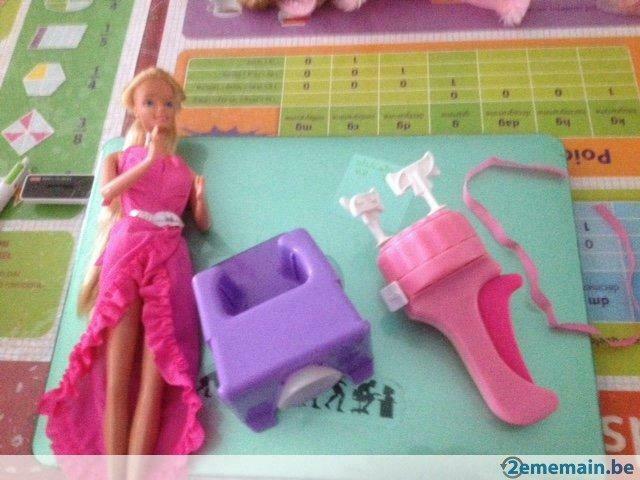 BARBIE cheveux tressés/twirly culs 1982, Ophalen of Verzenden, Gebruikt, Barbie