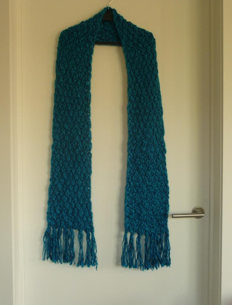 Turquoise gebreide zachte dikke sjaal, Ophalen of Verzenden, Sjaal