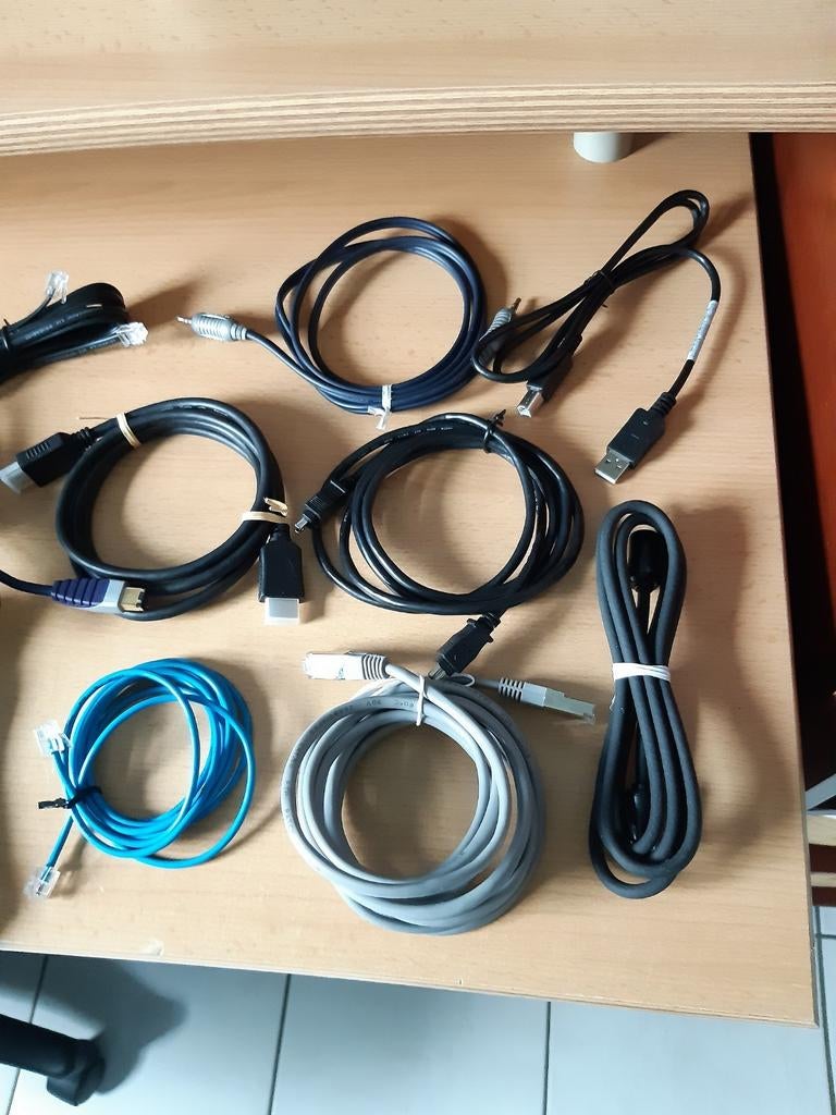 Kabels varia voor PC, audio en video, Ophalen of Verzenden, Zo goed als nieuw