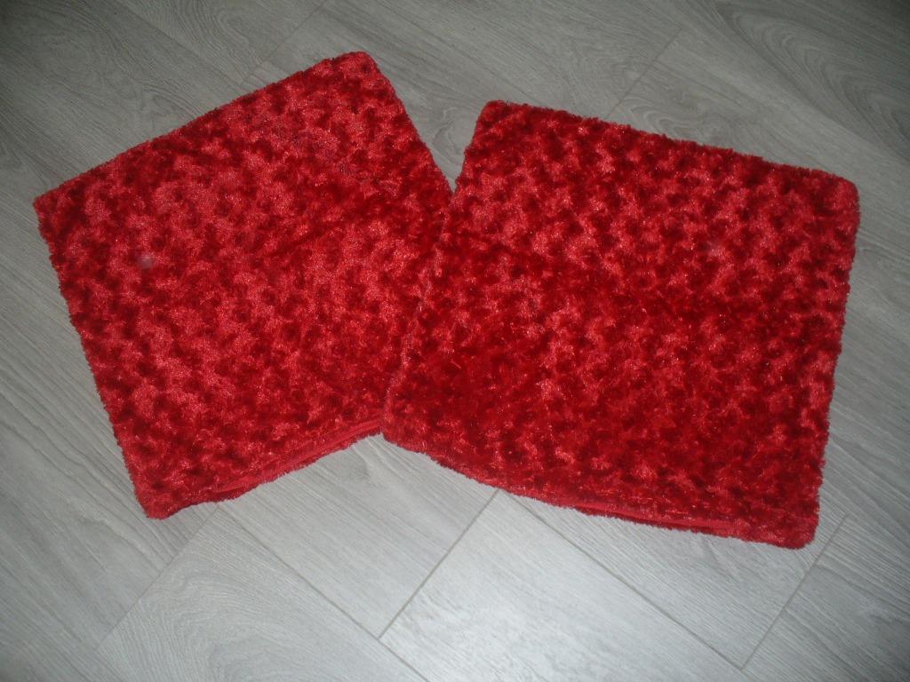 2 Kussenslopen, Huis en Inrichting, Ophalen of Verzenden, Zo goed als nieuw, Rood, Vierkant