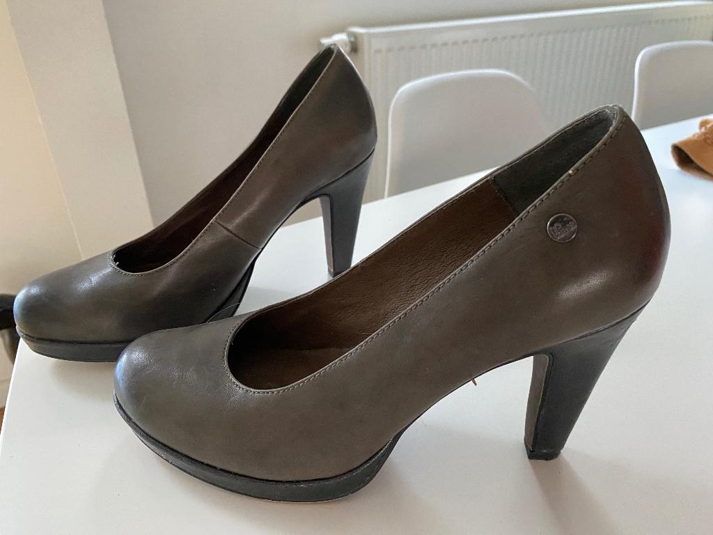 Pumps maat 41 no stress, Kleding | Dames, Schoenen, Pumps, Ophalen of Verzenden, Gedragen, No Stress