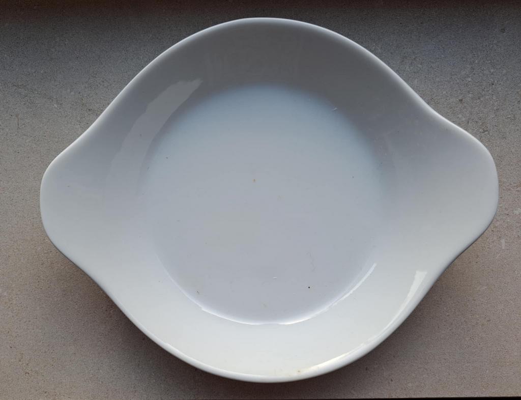 8 witte ovenschaaltjes, Enlèvement