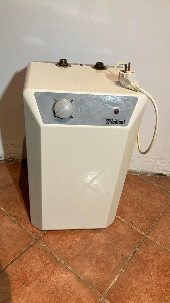 Chauffe eau Vaillant VEN 10/4 U, Chauffe-eau, Enlèvement, Moins de 20 litres, Utilisé