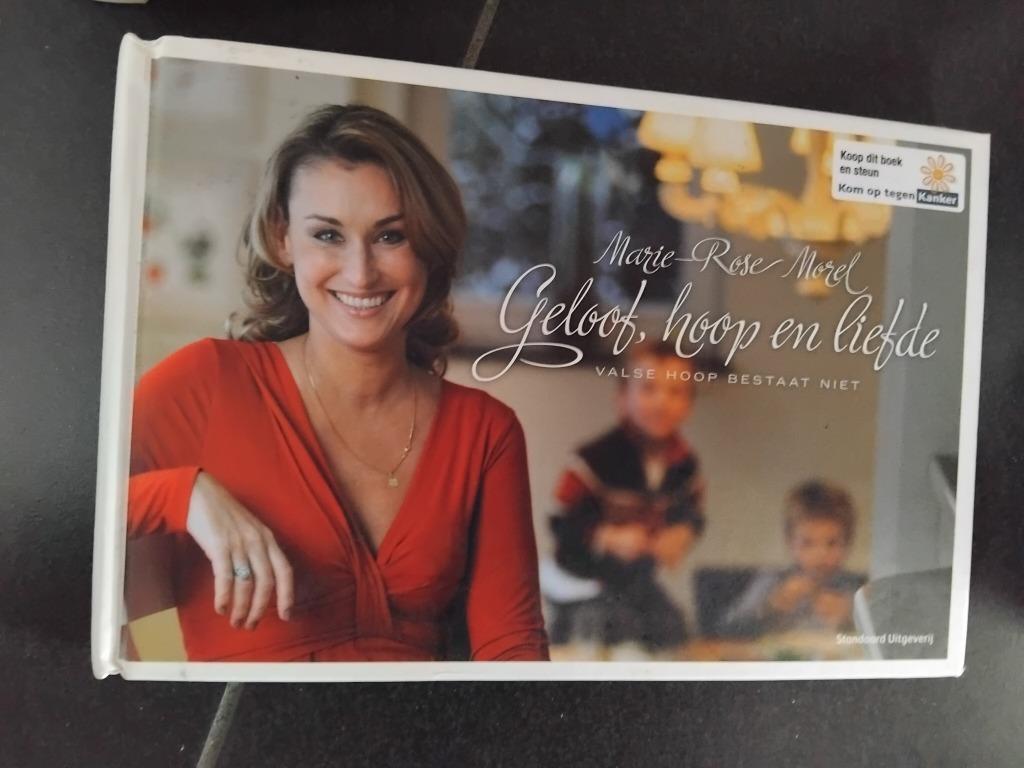 boek geloof, hoop en liefde, Boeken, Ophalen, Gelezen