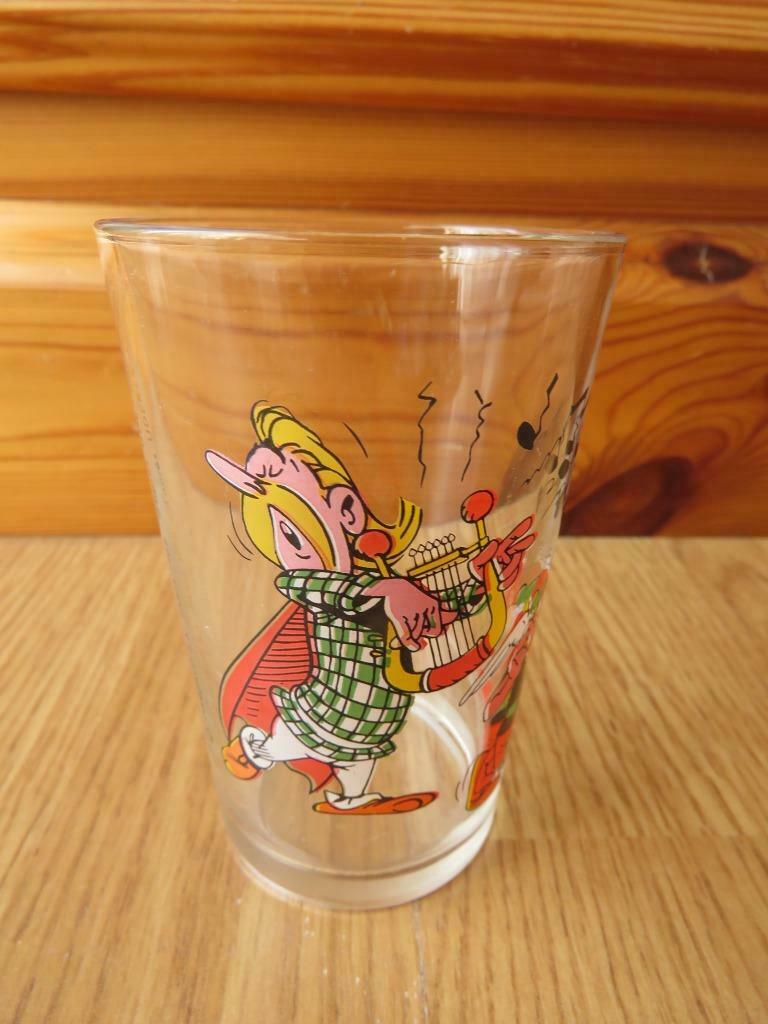 Vintage superbe verre Asterix et Obelix de 1968, Verzamelen, Ophalen of Verzenden, Asterix en Obelix, Nieuw, Gebruiksvoorwerp