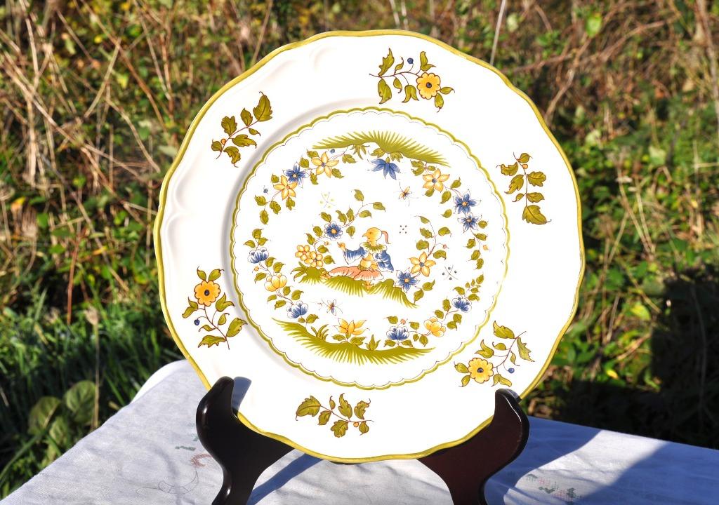 assiette decorative orchies motif 1 personnages (3), Enlèvement ou Envoi