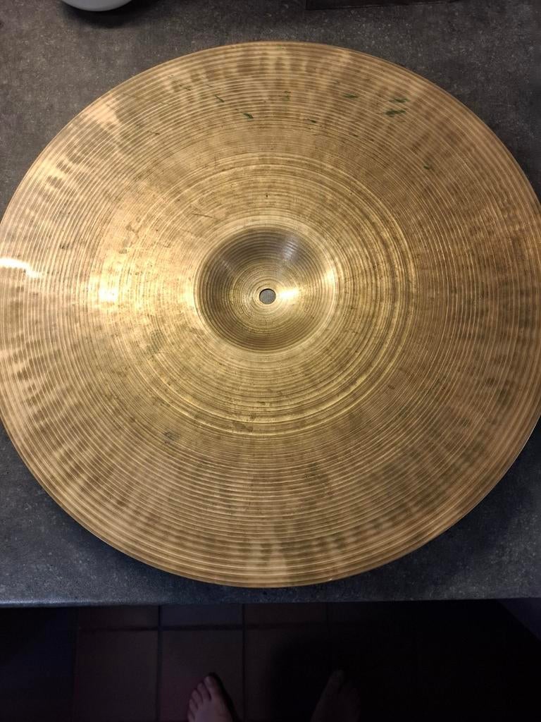 Vintage Avedis Zildjian des années 1970 Crash 16 pouces pour, Enlèvement ou Envoi, Comme neuf