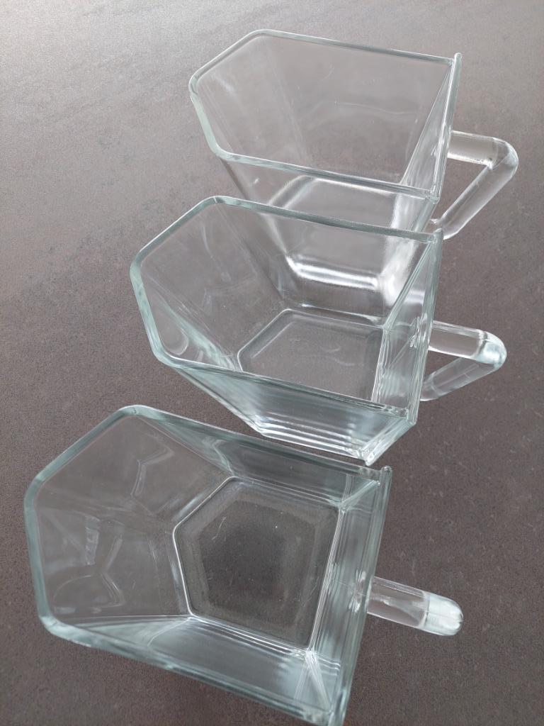 Glazen voorraadpotten met handvat. 3 stuks samen 20€, Ophalen of Verzenden, Zo goed als nieuw, Glas, Kom(men)