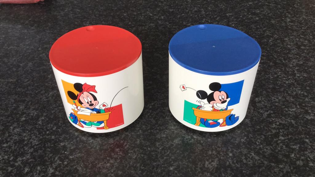 Tupperware mini en mickey  mous, Maison & Meubles, Cuisine| Tupperware, Enlèvement ou Envoi