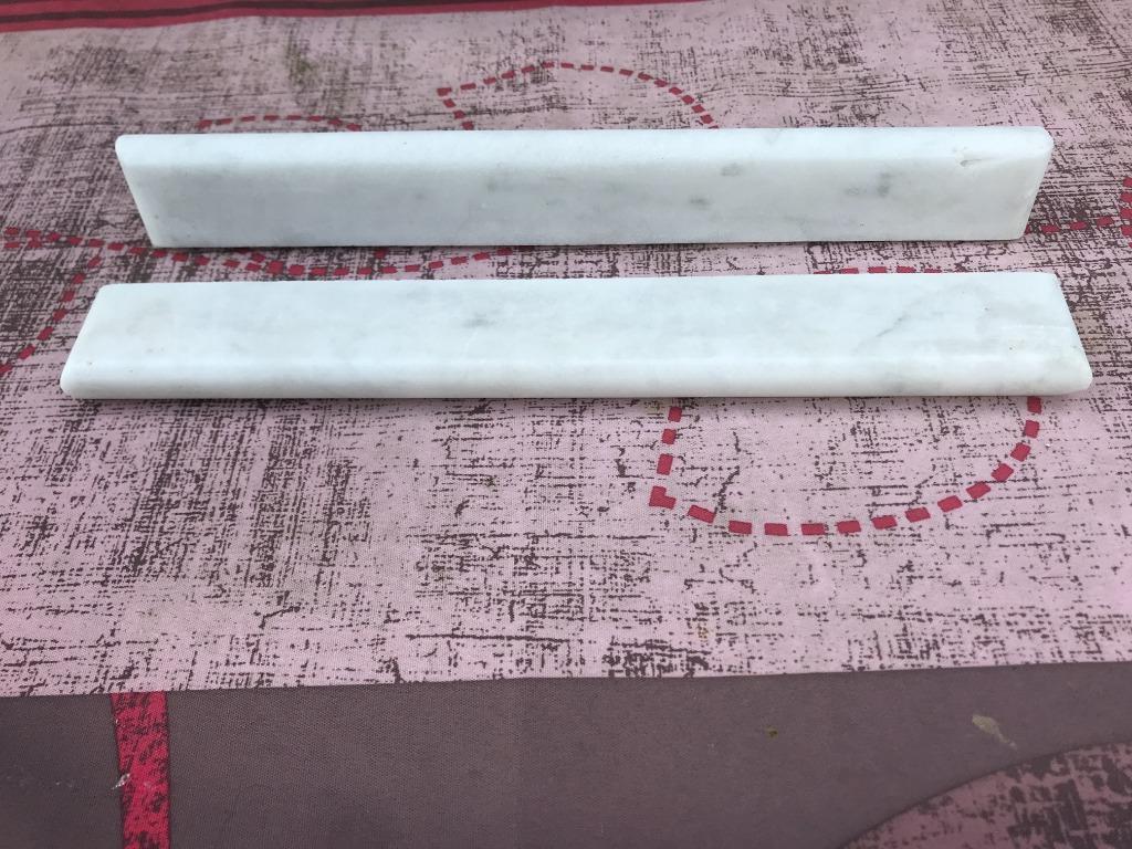 Elément décoratif en marbre blanc pour ancienne cheminée., Ophalen, Gebruikt, Overige soorten