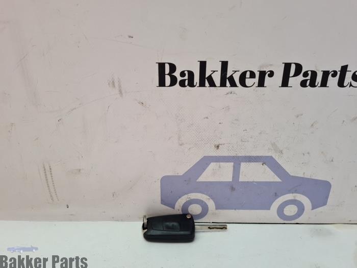 Sleutel van een Opel Corsa, Gebruikt, -, -, Opel