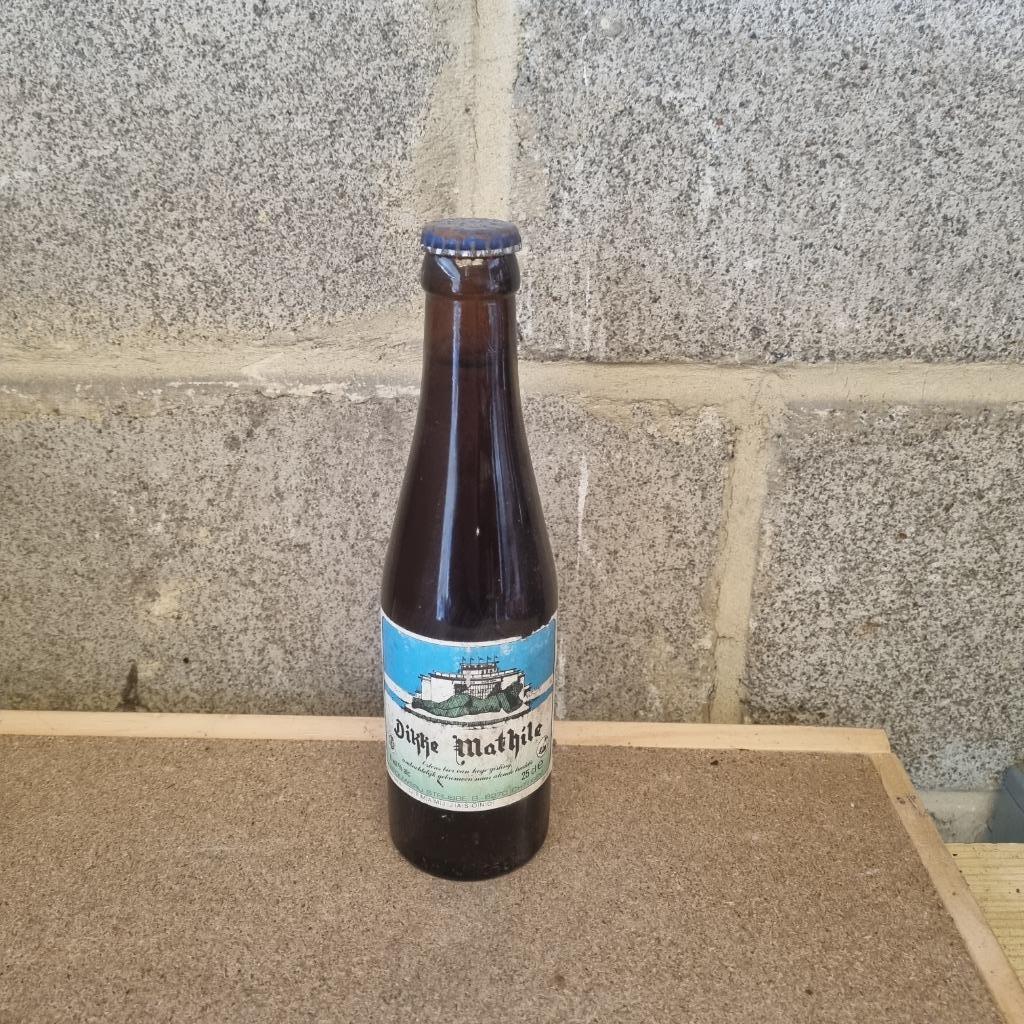 Bouteille de bière Dikke Mathile, Ophalen of Verzenden, Gebruikt, Flesje(s), Overige merken