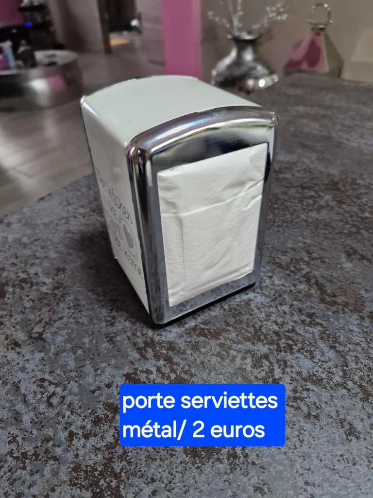 Porte serviette métal, Maison & Meubles, Enlèvement ou Envoi, Comme neuf