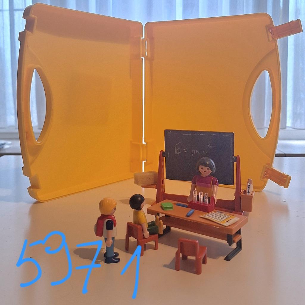 Playmobil schooltje (in handige koffer), Kinderen en Baby's, Speelgoed | Playmobil, Ophalen, Gebruikt