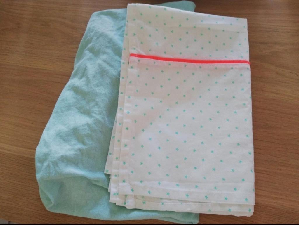 Lakentje en hoeslaken wieg of kinderwagen., Kinderen en Baby's, Ophalen of Verzenden, Zo goed als nieuw