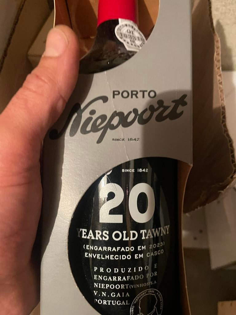 Porto rouge 20 ans niepoort, Enlèvement ou Envoi, Comme neuf, Porto