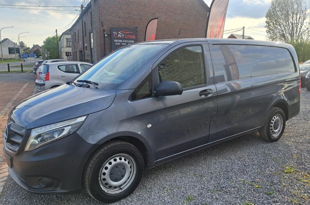 Mercedes-Benz Vito 2.1 CDI A3 BE 116 AIRCO//XÉNON//CAMÉRAS, Auto's, Mercedes-Benz, Voorwielaandrijving, Euro 5, Stof, 4 cilinders