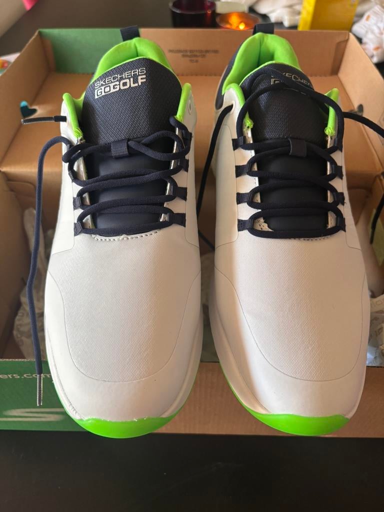 Chaussures de golf Sketchers NEW - taille 43.5, Enlèvement, Neuf, Chaussures, Autres marques