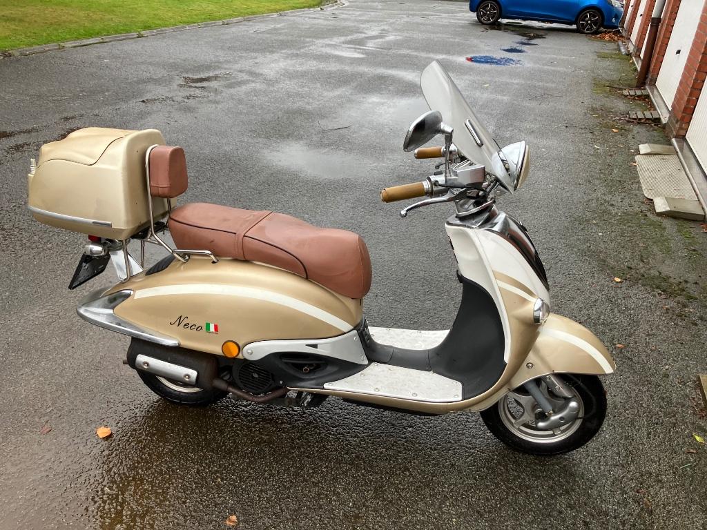 Scooter Neco Spotprijs voor de snelle beslisser, Ophalen, Gebruikt, 125 cc, Benzine