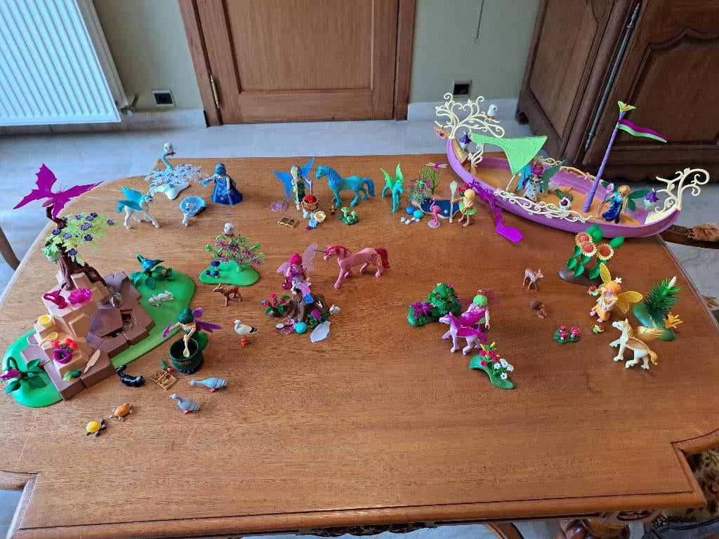 Playmobil Fairies - Feeëndorp, Kinderen en Baby's, Speelgoed | Playmobil, Zo goed als nieuw, Ophalen