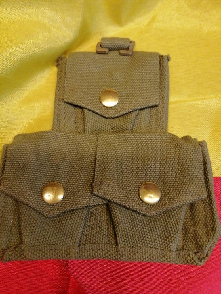 Porte munitions modèle anglais ww2.., Enlèvement ou Envoi