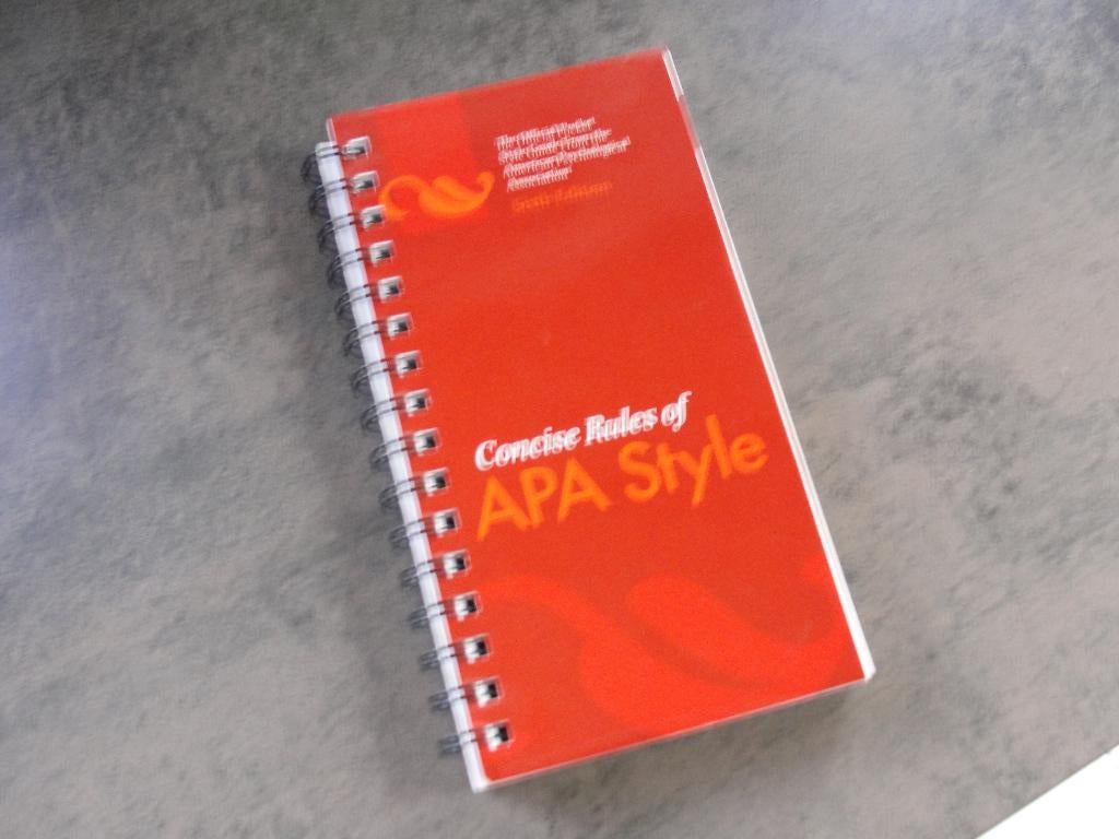 Concise Rules of APA Style (Sixth Edition), Enlèvement ou Envoi, Comme neuf, Autres sujets/thèmes