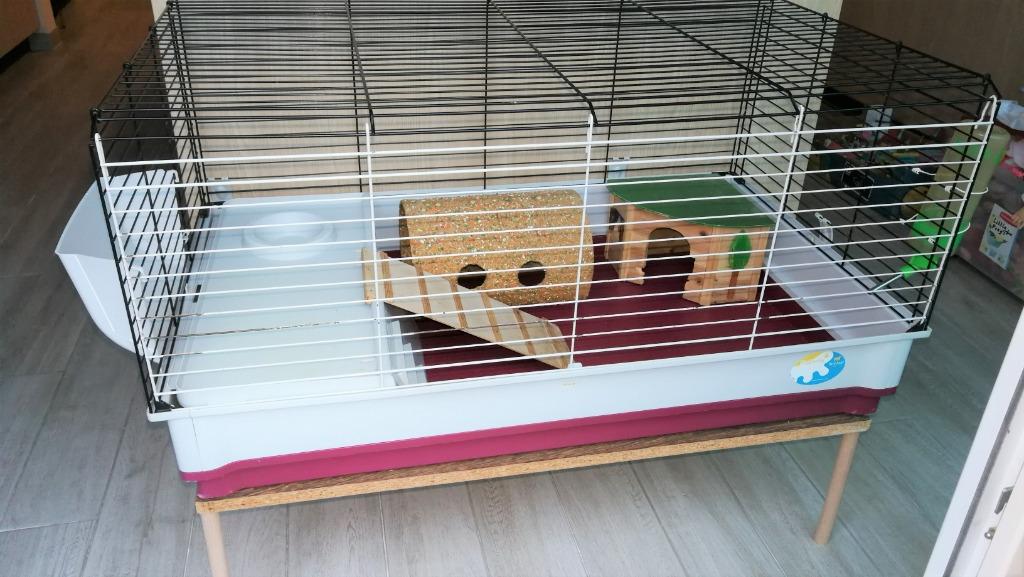 Cage pour rongeurs Ferplast + table et autres accessoires, Lapin, Moins de 60 cm, 75 à 110 cm, Cage