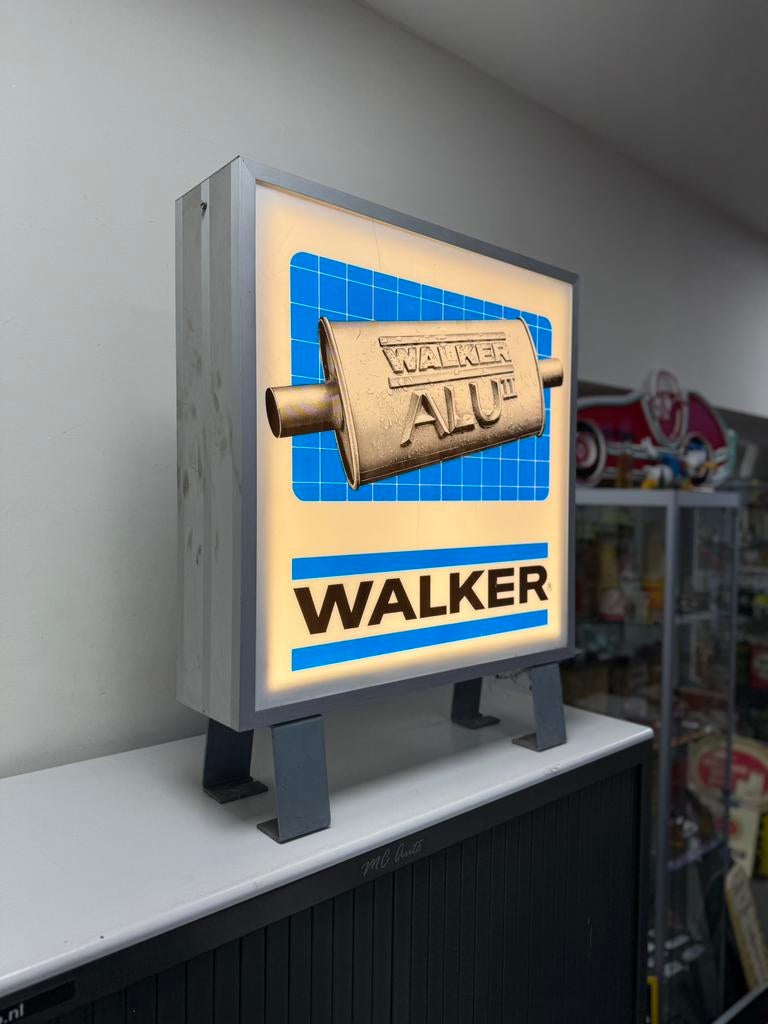 WALKER uitlaten reclame lichtbak, Verzamelen, Ophalen, Gebruikt, Lichtbak of (neon) lamp