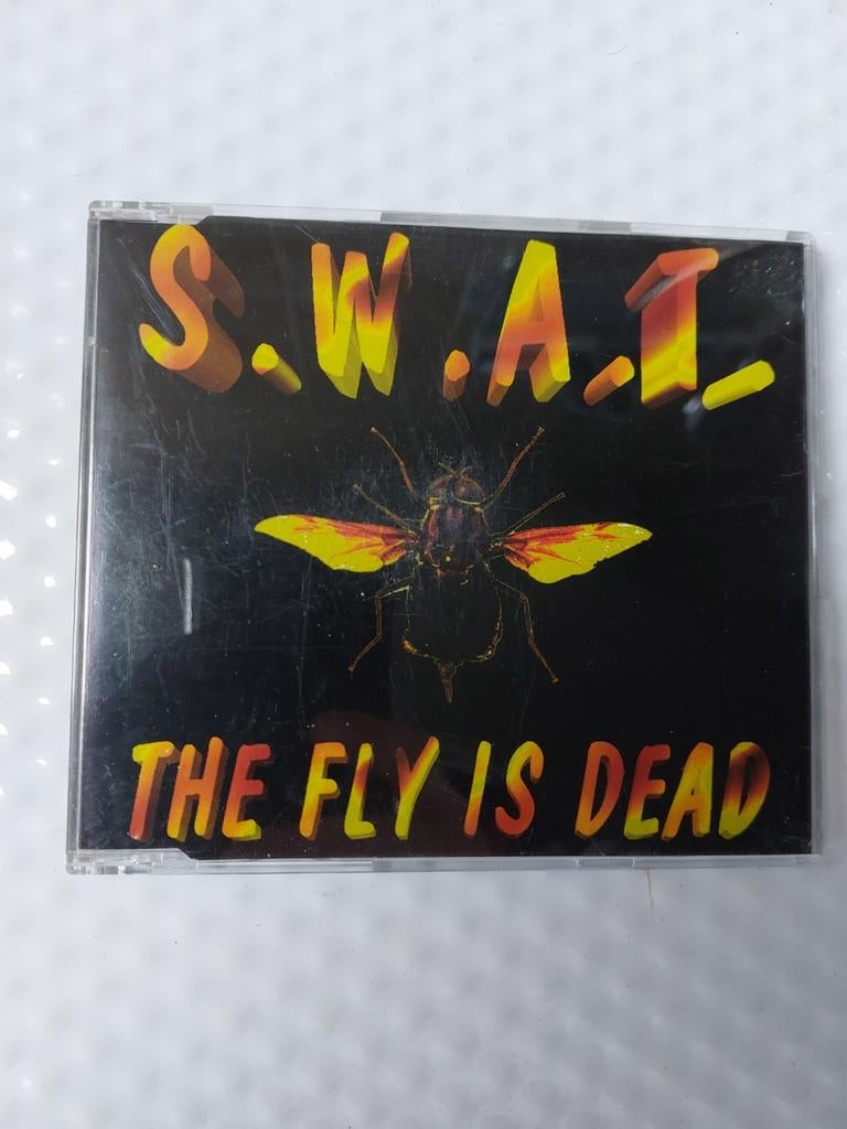 SWAT - THE FLY IS DEAD, Verzenden