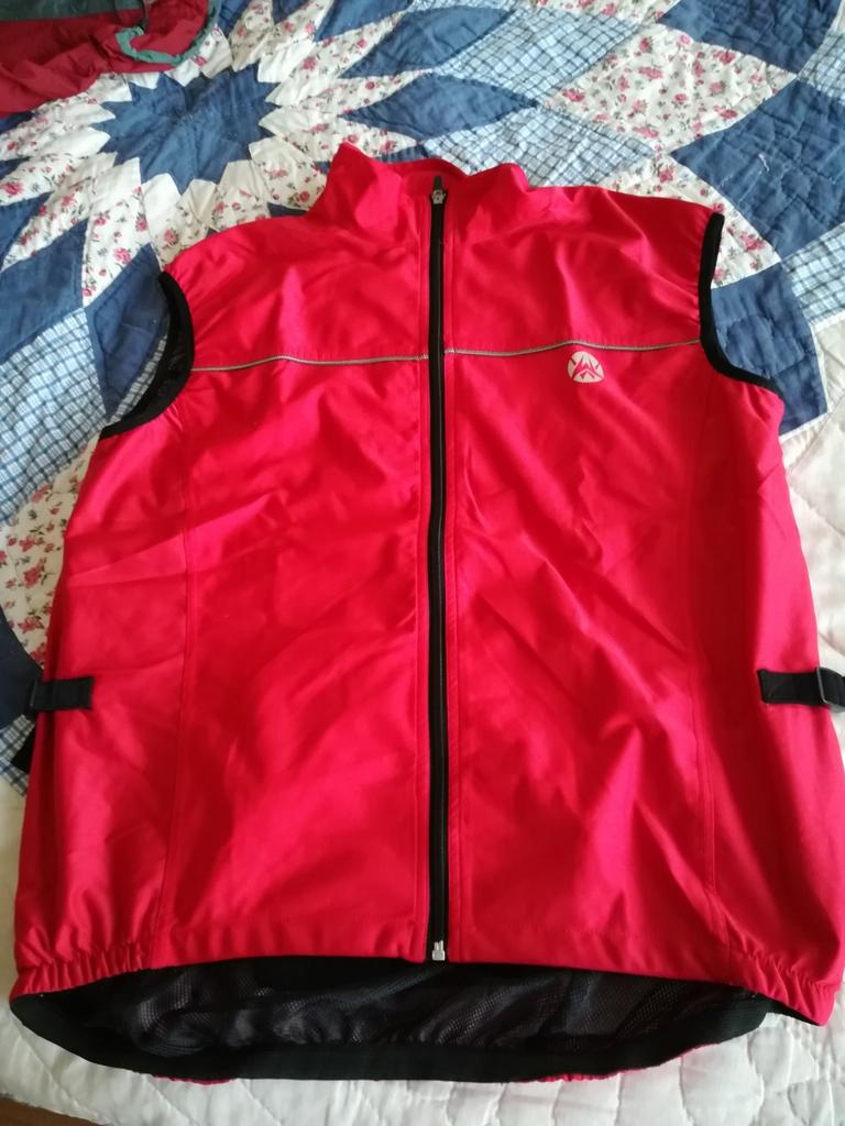Rood heren fietsjack SHAMP maat L, zo goed als nieuw, Ophalen, Zo goed als nieuw, L