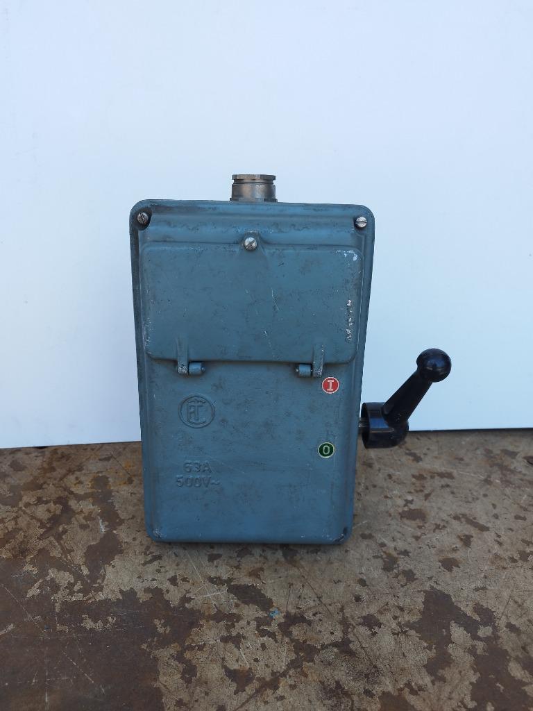 Oude elektrische kast - zekeringskast - contractor starter, Antiek en Kunst, Ophalen of Verzenden