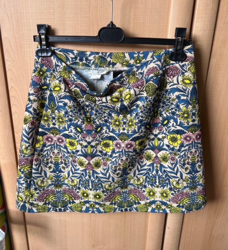 Bloemen rokje, Maat 38/40 (M), Ophalen of Verzenden, Zo goed als nieuw, Boven de knie