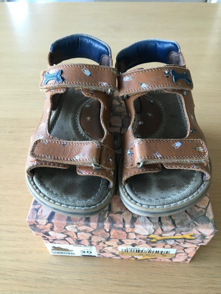 Sandalen Stones & Bones jongen M30 - heel goede staat, Garçon, Comme neuf, Enlèvement, Stones and bones
