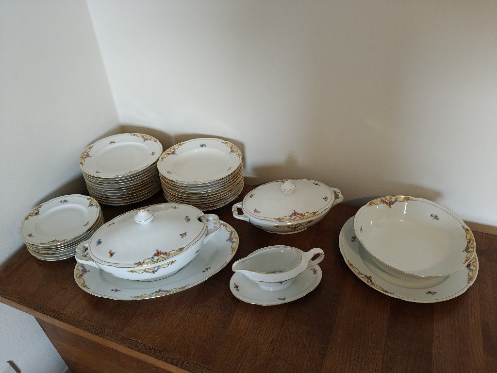 Porseleinen eetservies, Ophalen