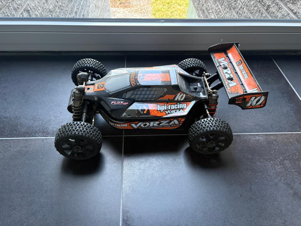 HPI Vorza Flux + lader + Spektrum controller + lipo's, Hobby & Loisirs créatifs, Modélisme | Radiocommandé & Téléguidé | Voitures