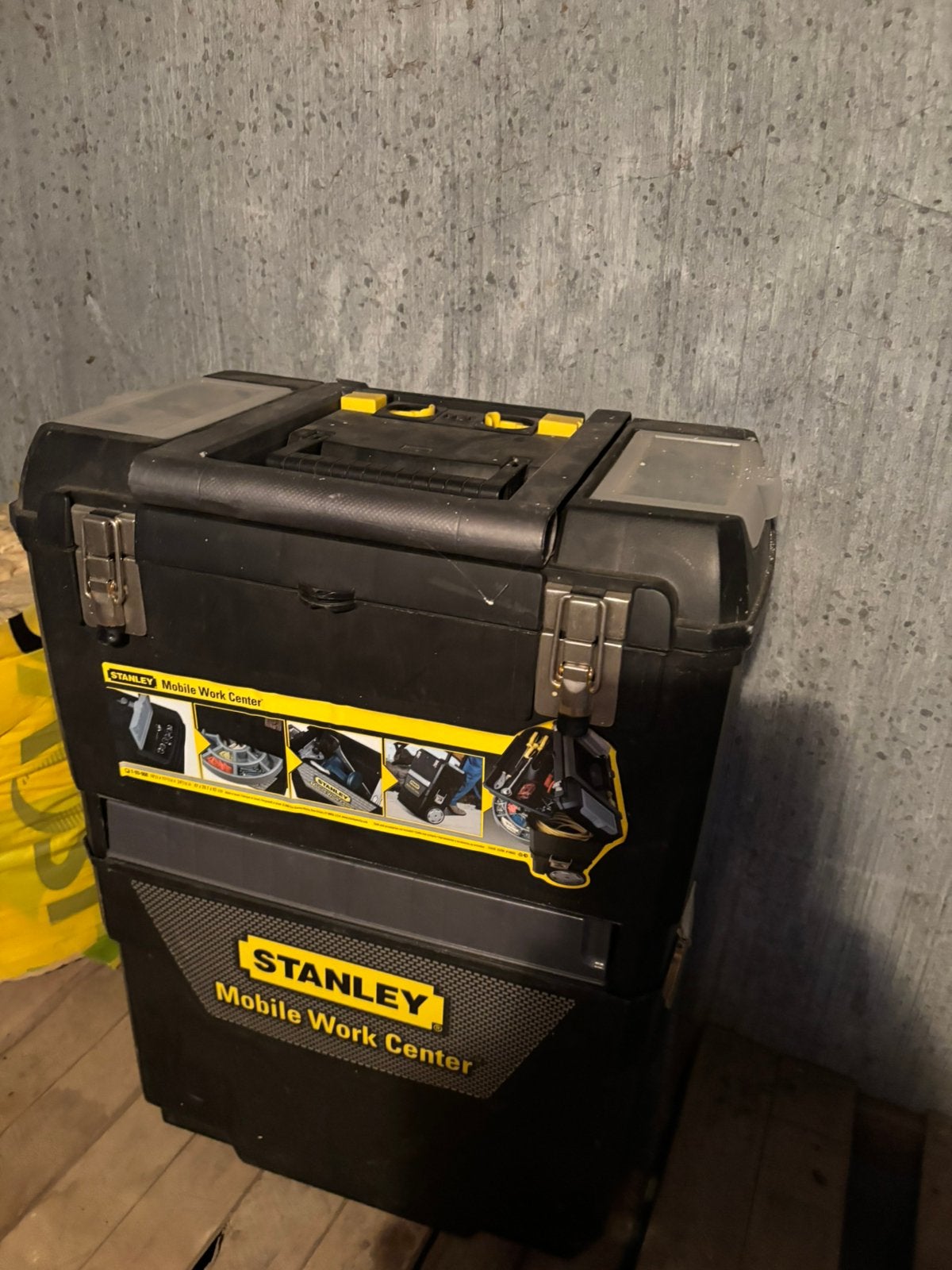 Stanley gereedschapskist, Doe-het-zelf en Bouw, Ophalen, Zo goed als nieuw