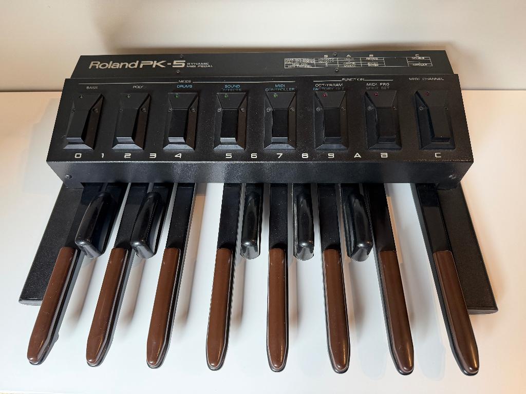 Roland PK-5 Pédalier Midi, Musique & Instruments, Autres nombres, Roland, Enlèvement, Utilisé