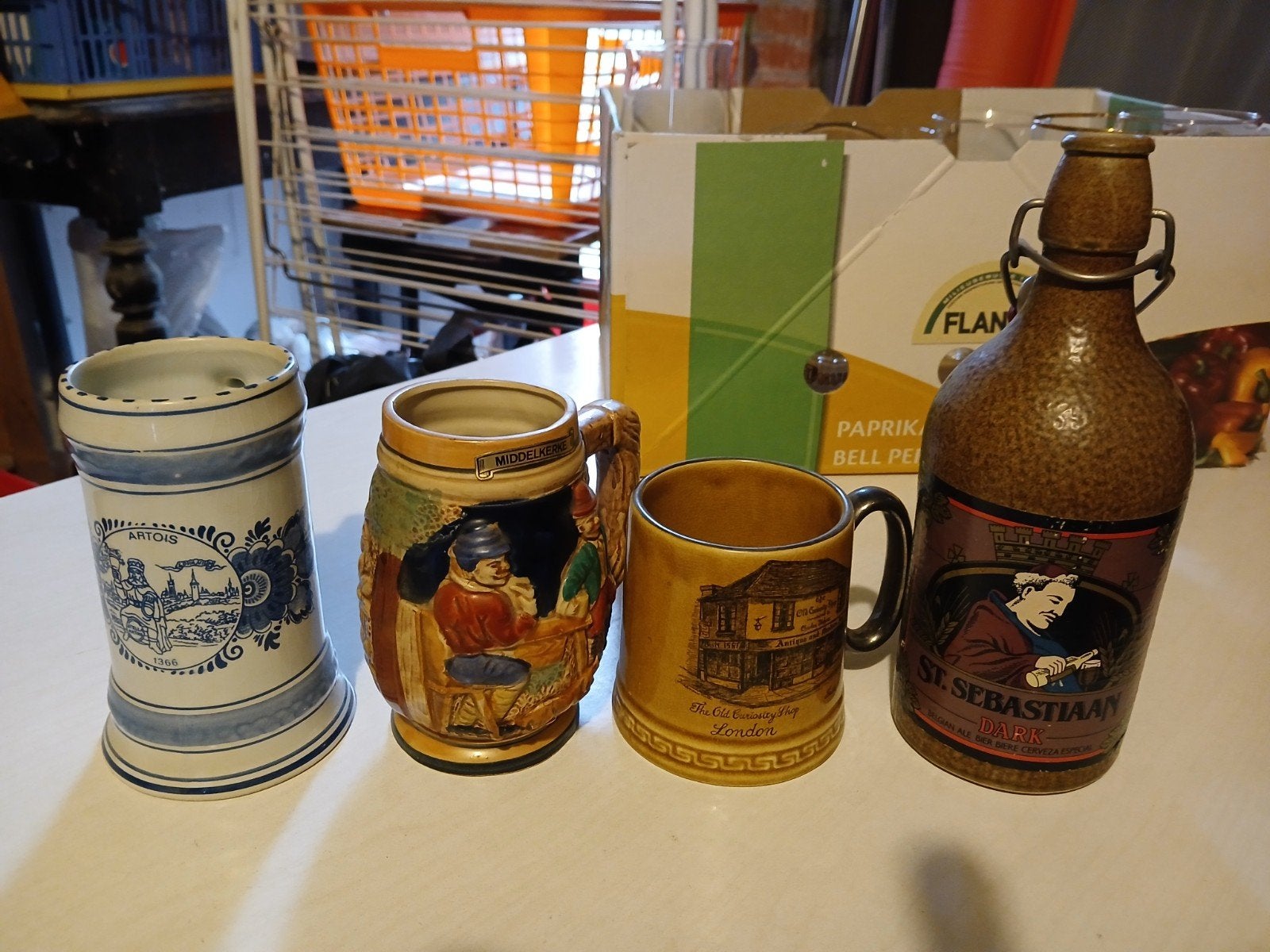 Verschillende kruiken en fles, Verzamelen, Ophalen of Verzenden