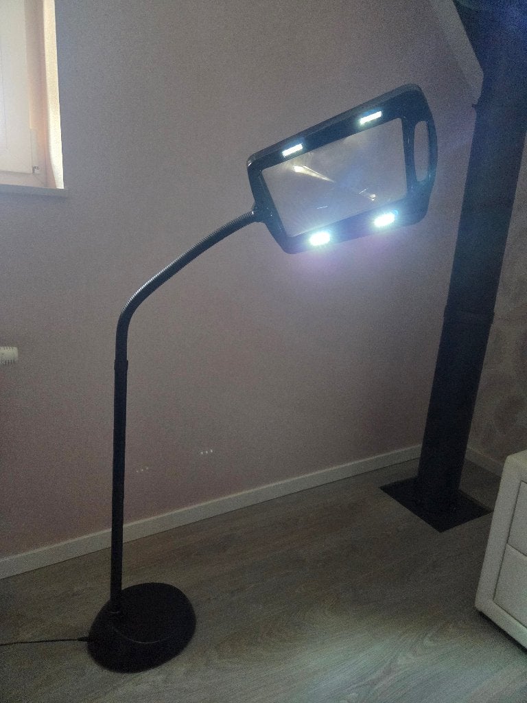 Zeer groot vergrootglas met licht op staander !!, Ophalen, Zo goed als nieuw, Vergrootglas of Loep